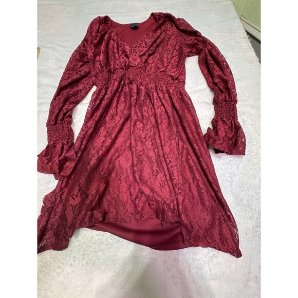 EUC beautiful Lace Disney Princess Burgundy dress Xl‎ Adult Maroon Captain Hook - Picture 2 of 14